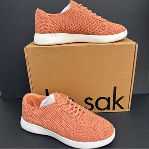 The Sak Crochet Asha Comfort Lightweight Sneakers Nectar Lace Up Women's Size 9